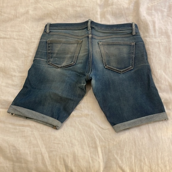 Uniqlo Selvege denim cut off shorts, sz 30 - Picture 2 of 2
